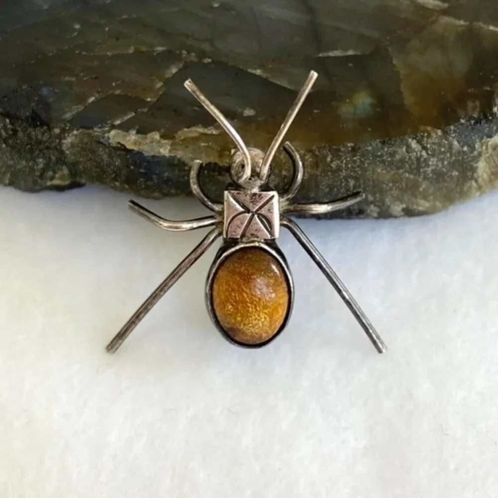 Sterling Silver 925 Oval Tigers Eye Cabochon Spider Critter Dainty Bug Brooch